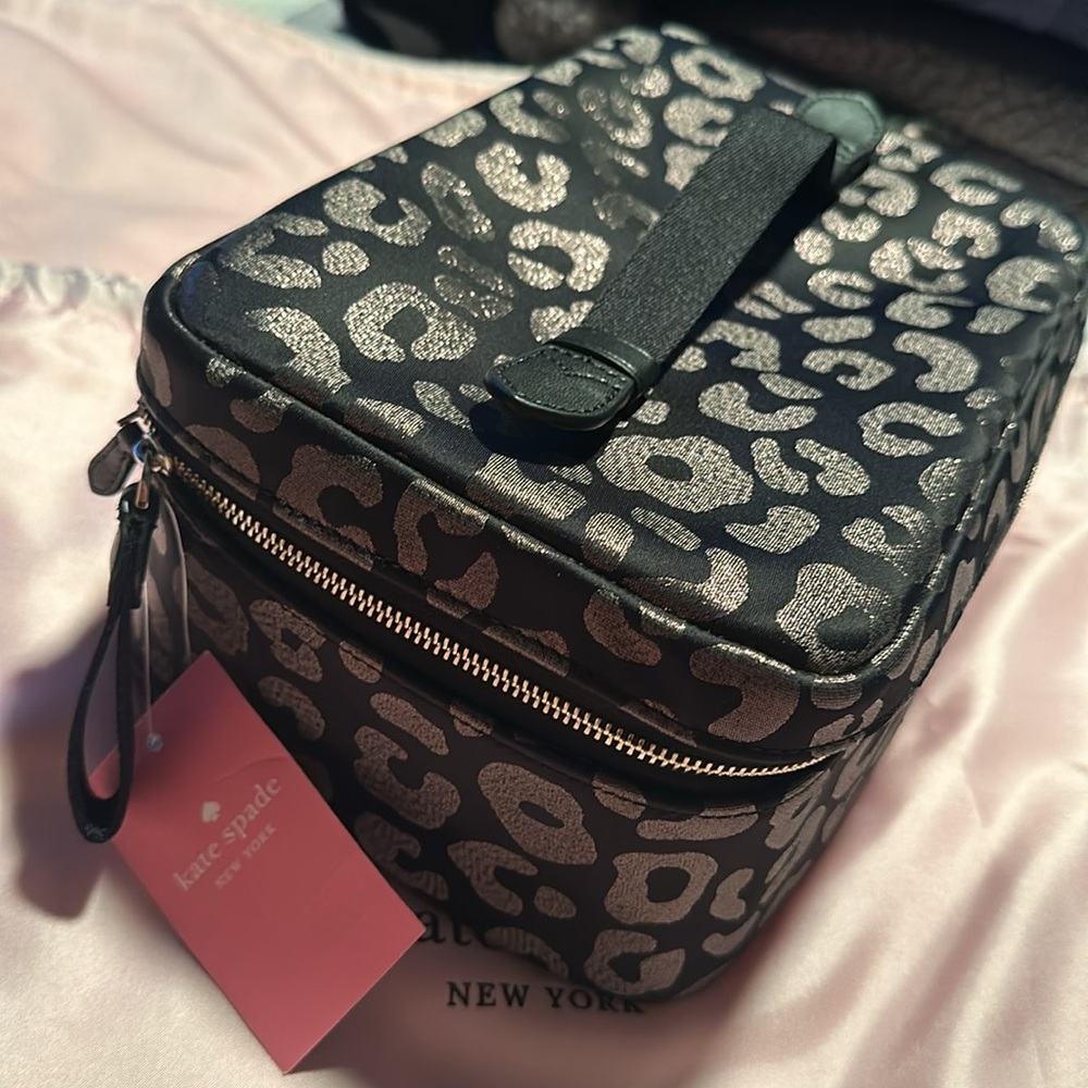 Chelsea Cheetah Travel Cosmetic